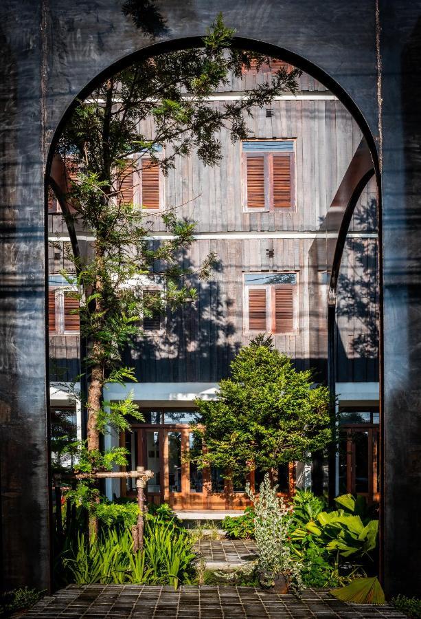 Hotel Gahn - Sha Plus Khao Lak Exteriör bild