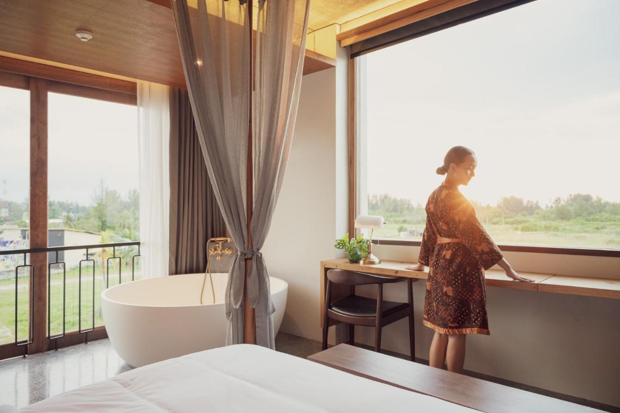 Hotel Gahn - Sha Plus Khao Lak Exteriör bild